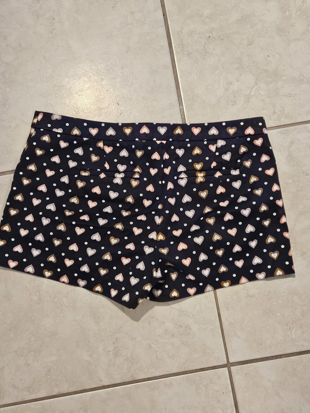 J. Crew SZ 10 Women's Chino Shorty Shorts Multi Color Hearts Preppy Sweet Girly - Picture 3 of 10
